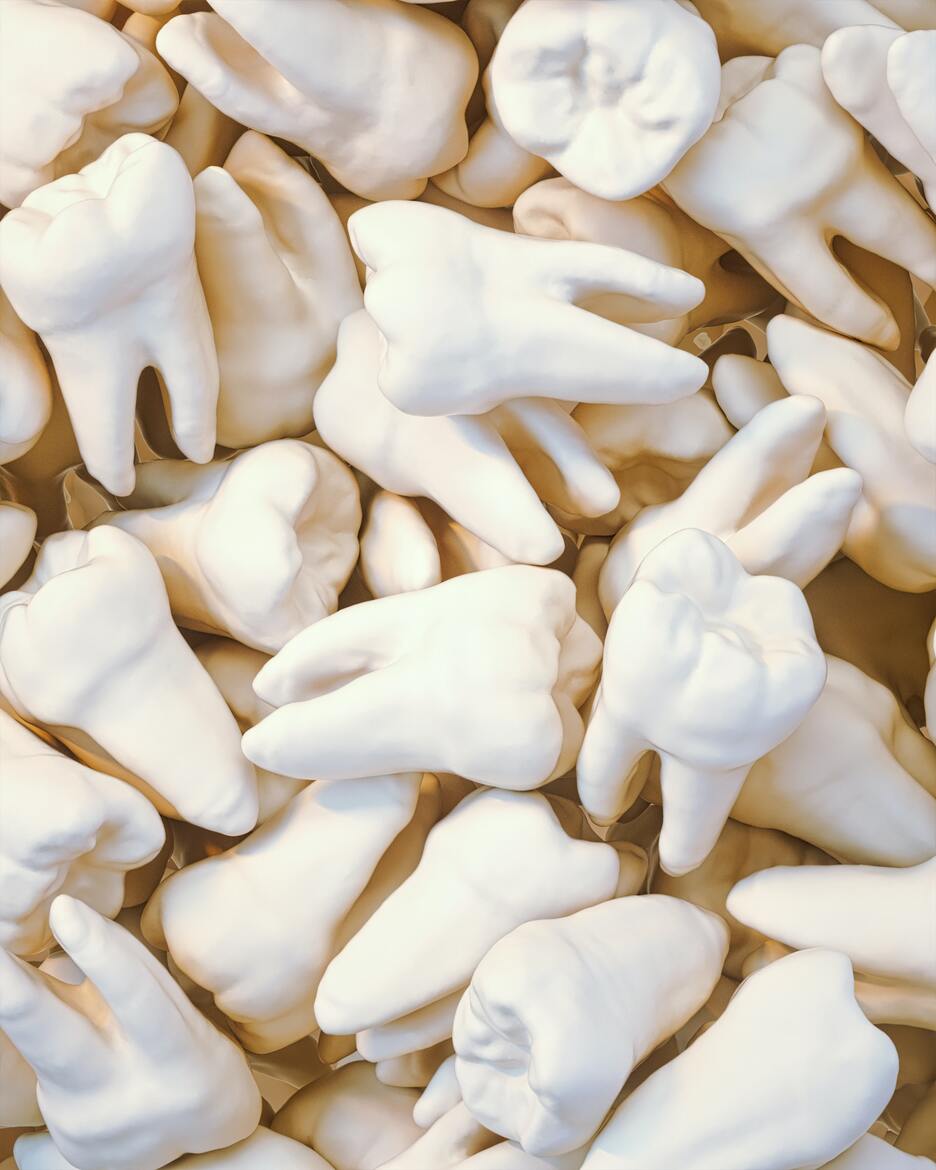 A pile of model teeth